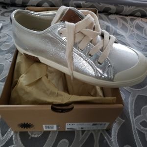 UGG Sneakers